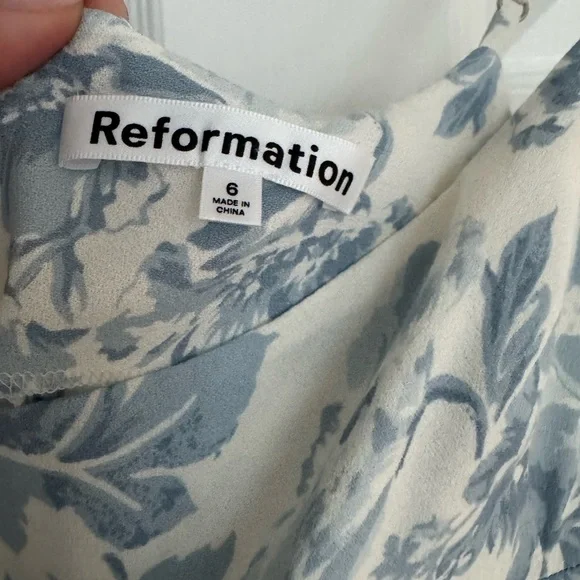 Reformation Liya Floral Midi Dress in Teacup - Picture 4 of 5